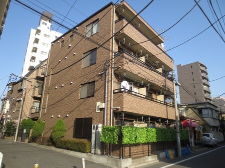 コンドミニオ志村坂上外観写真