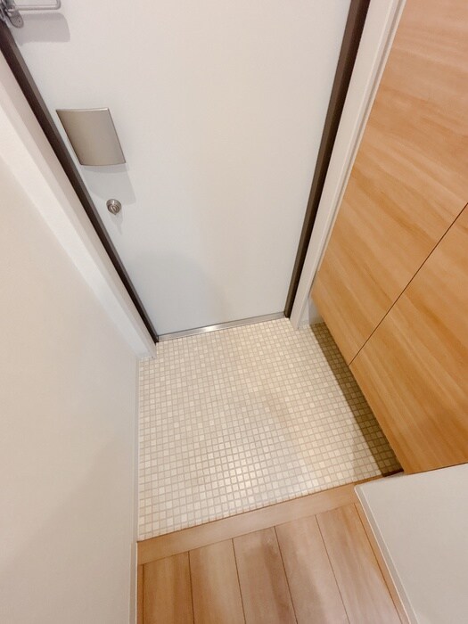 物件内観写真21　(玄関)