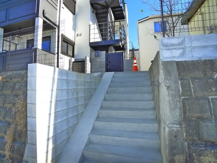 物件外観写真6　(建物設備)