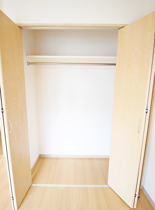 物件内観写真11　(収納)