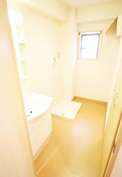 物件内観写真21　(洗面)