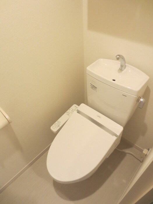 物件内観写真19　(トイレ)