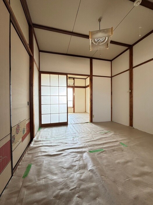 物件内観写真11　(居室)