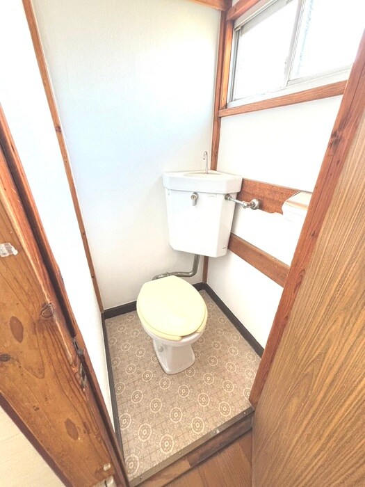 物件内観写真15　(トイレ)