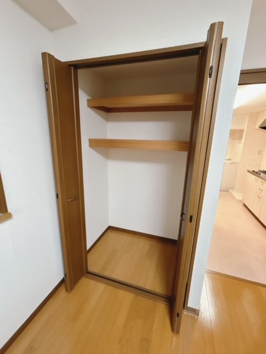 物件内観写真9　(収納)