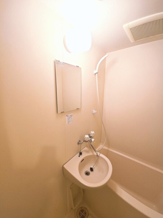 物件内観写真13　(洗面)