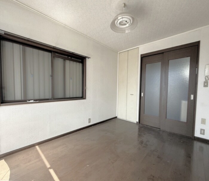 物件内観写真7　(居室)