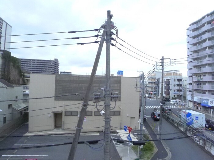 物件内観写真18　(室内からの展望)