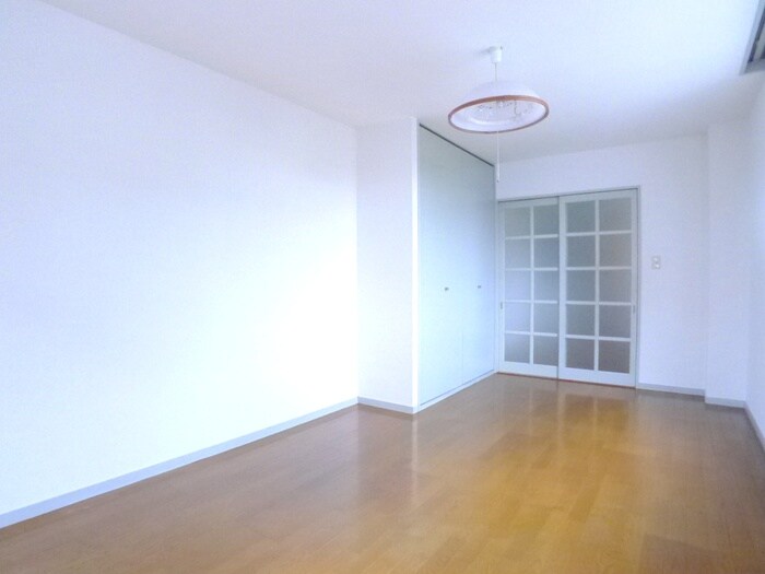 物件内観写真22　(居室)