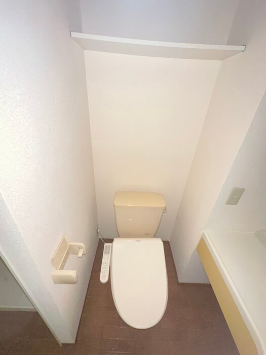 物件内観写真14　(トイレ)