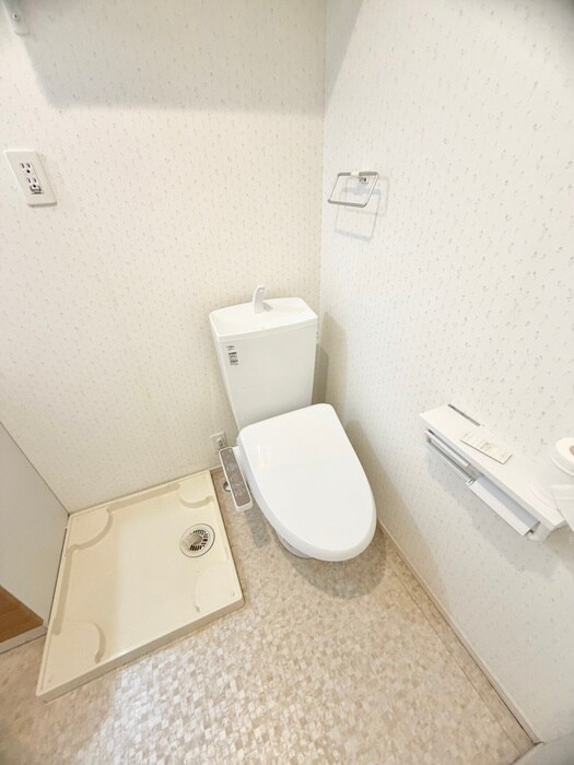 物件内観写真12　(トイレ)