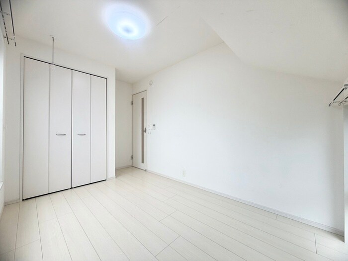 物件内観写真18　(居室)