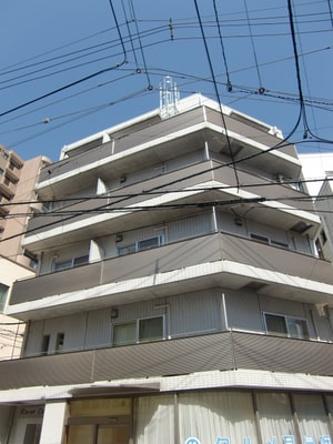 Rever Celibatare外観写真