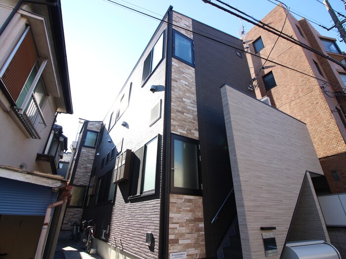 物件外観写真2　(外観写真)