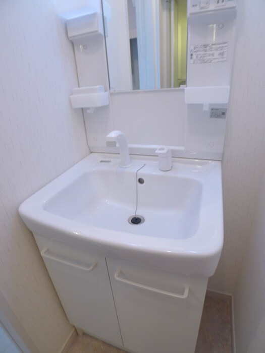 物件内観写真12　(洗面)