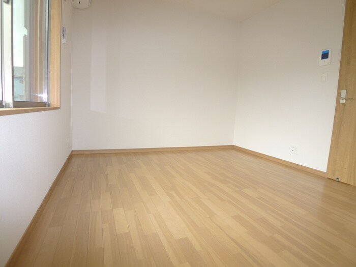 物件内観写真13　(居室)