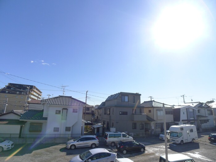 物件内観写真15　(室内からの展望)