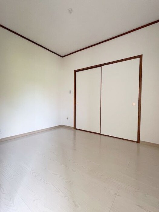 物件内観写真6　(居室)