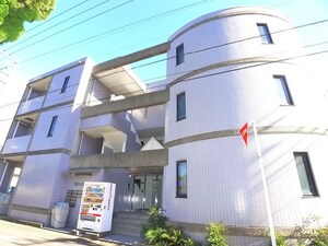 シャトレー塩焼外観写真