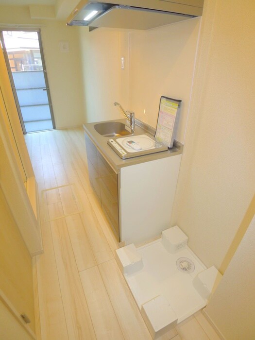 物件内観写真14　(洗濯機置場)