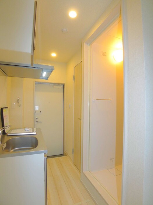 物件内観写真16　(廊下)