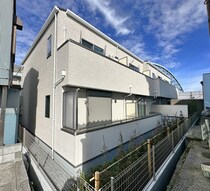 Shrine Courtの外観写真