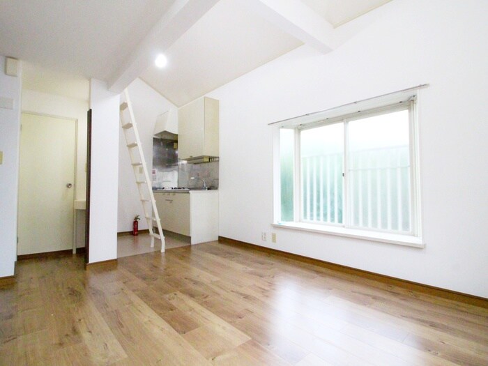 物件内観写真8　(居室)