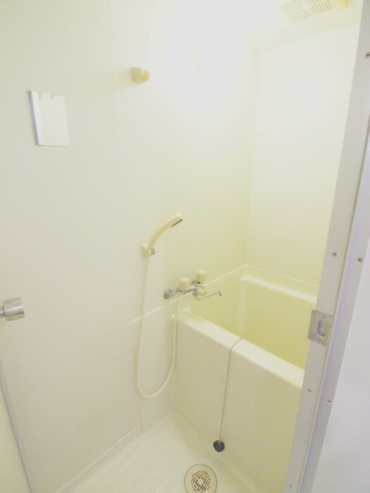 物件内観写真12　(バス／シャワールーム等)