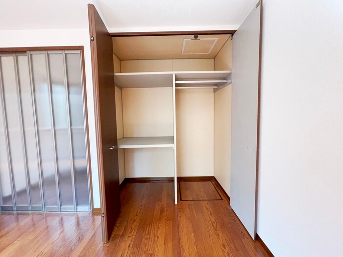 物件内観写真10　(収納)