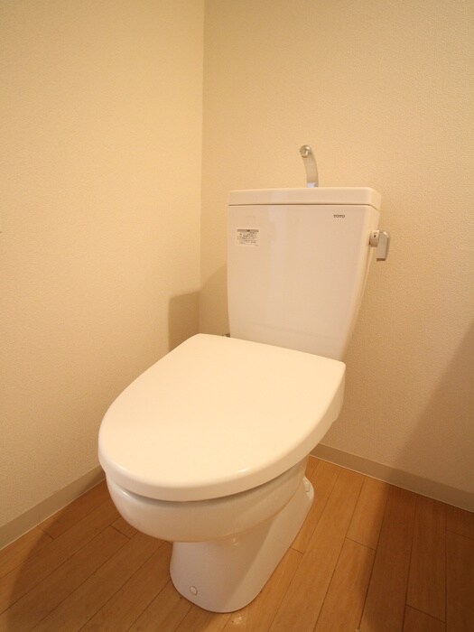 物件内観写真12　(トイレ)