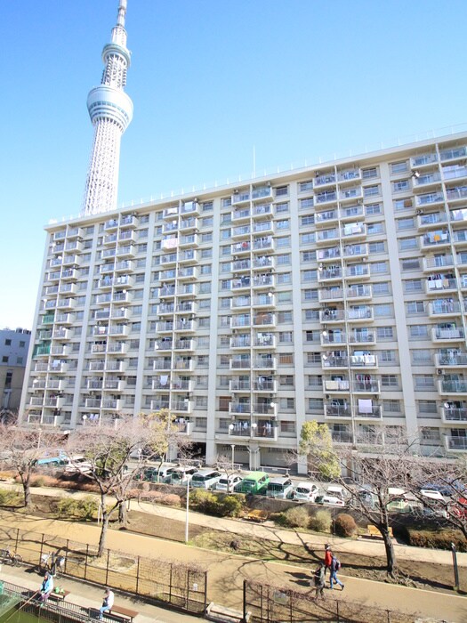 物件内観写真22　(室内からの展望)