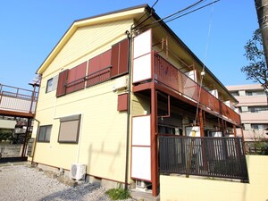 小林コ－ポ外観写真