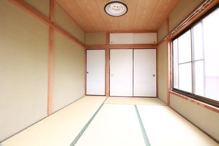 物件内観写真8　(居室)