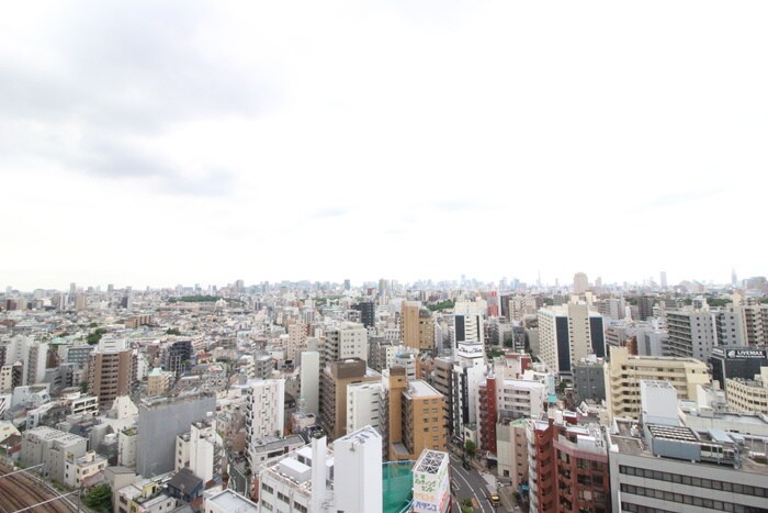 物件内観写真21　(室内からの展望)