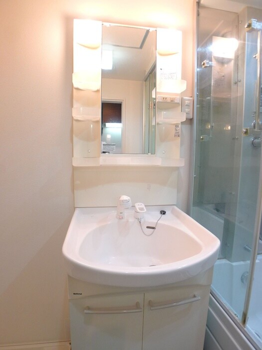 物件内観写真13　(洗面)