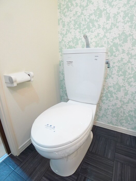 物件内観写真14　(トイレ)