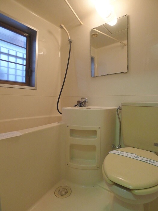物件内観写真8　(バス／シャワールーム等)