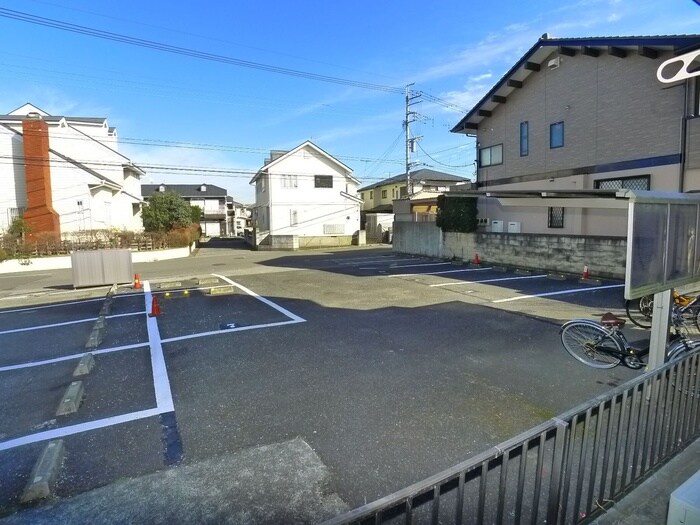 物件内観写真21　(室内からの展望)