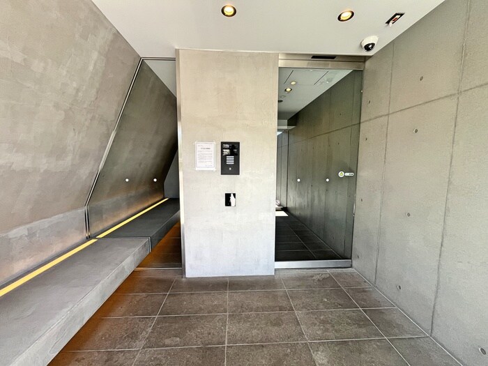 物件外観写真3　(建物設備)