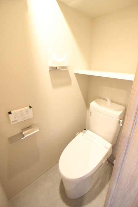 物件内観写真13　(トイレ)