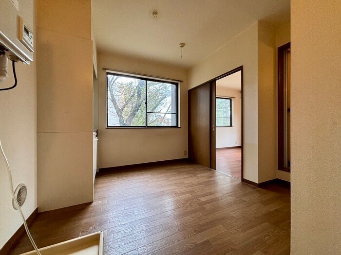 物件内観写真9　(居室)