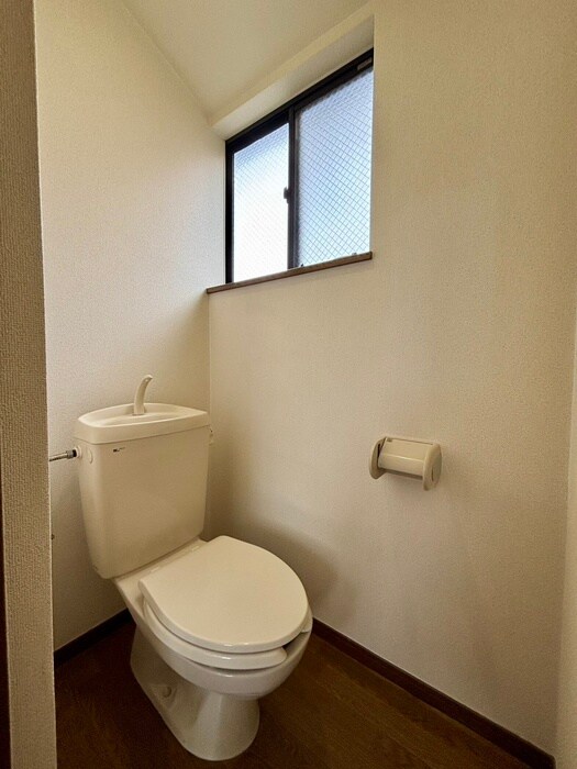 物件内観写真14　(トイレ)