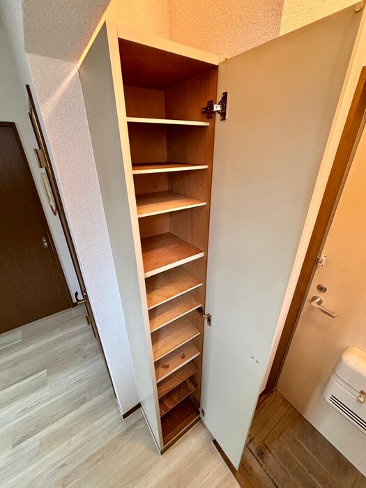 物件内観写真18　(靴箱)