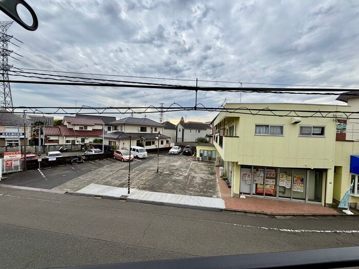 物件内観写真22　(室内からの展望)