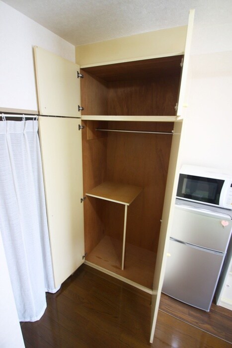 物件内観写真11　(収納)