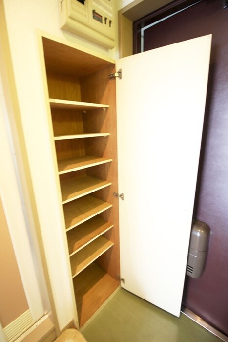 物件内観写真19　(靴箱)