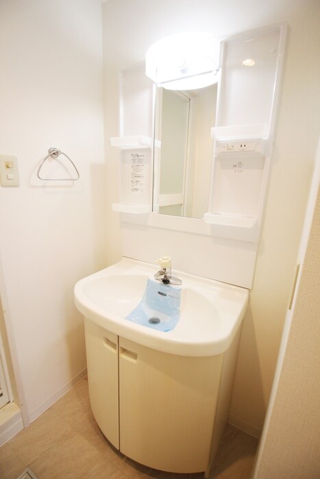 物件内観写真12　(洗面)