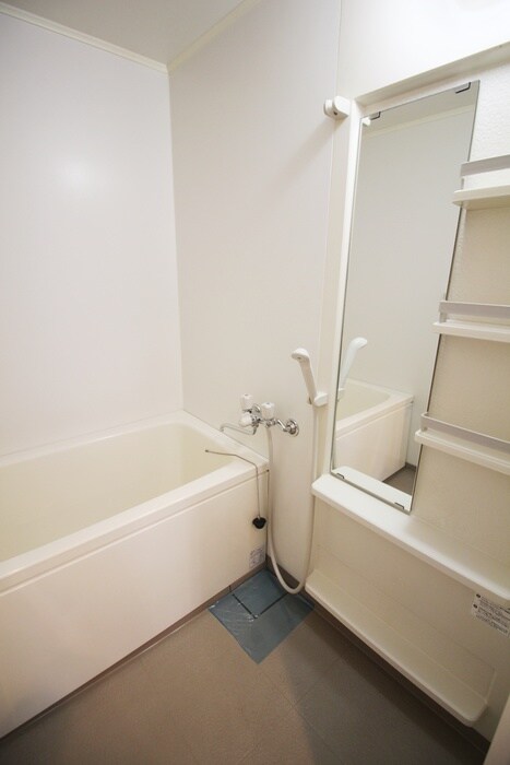 物件内観写真13　(バス／シャワールーム等)