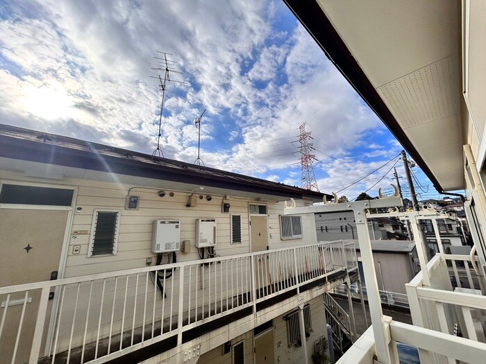 物件内観写真15　(室内からの展望)