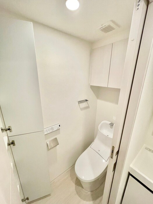 物件内観写真14　(トイレ)